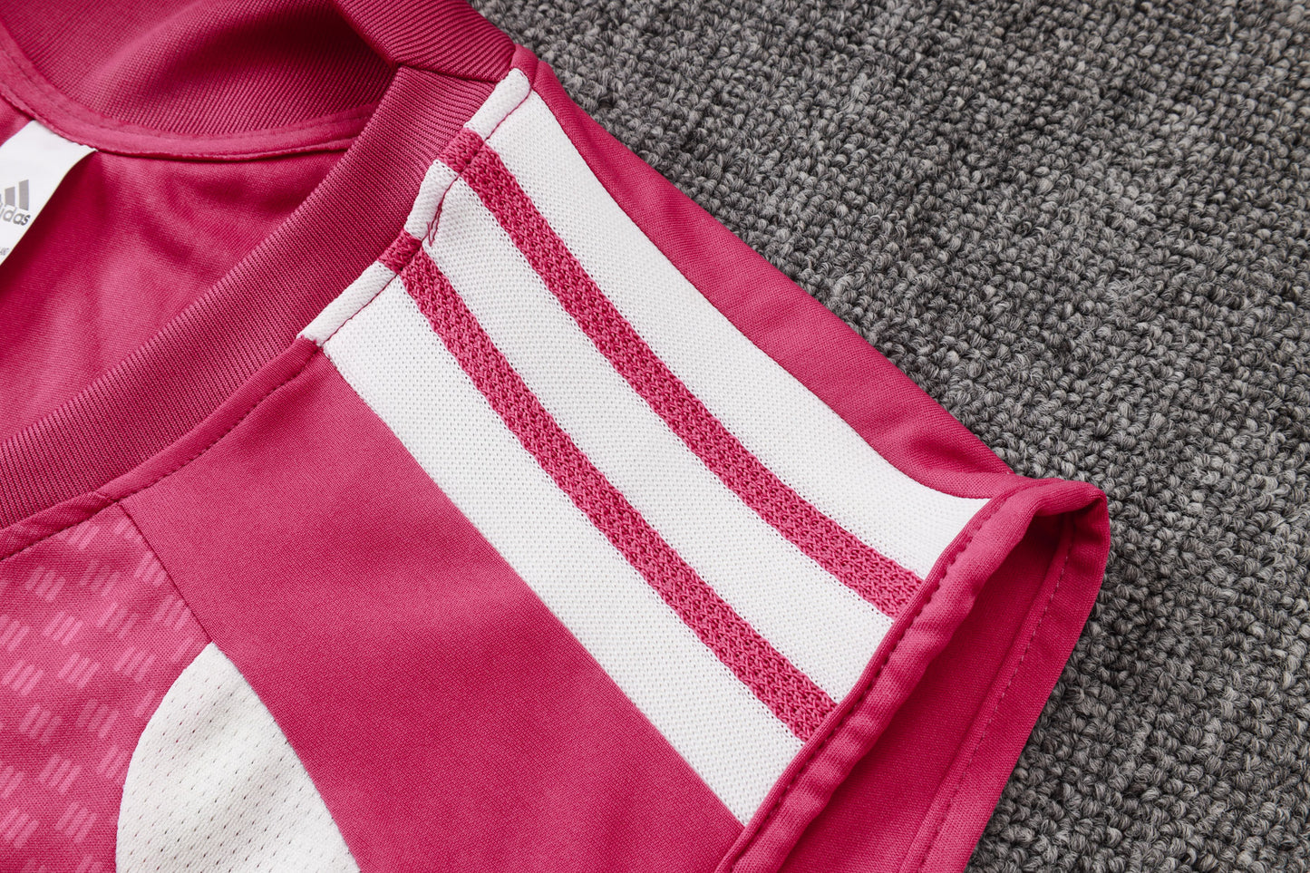 Real Madrid 2627 Sleeveless Training Kit 1