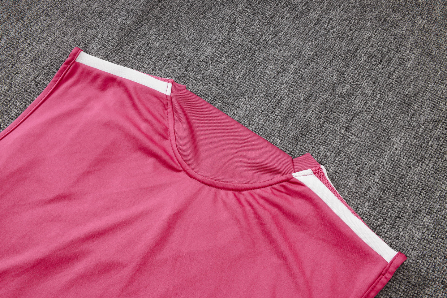 Real Madrid 2627 Sleeveless Training Kit 1