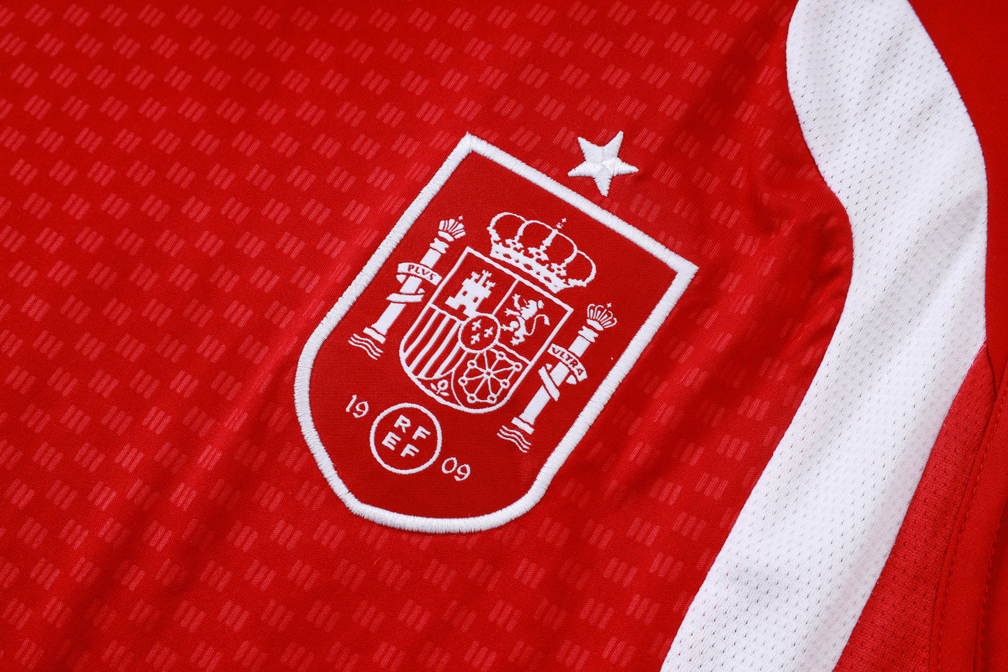 Spain 2627 Sleeveless Training Kit 2