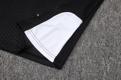Liverpool 2627 Sleeveless Training Kit 1