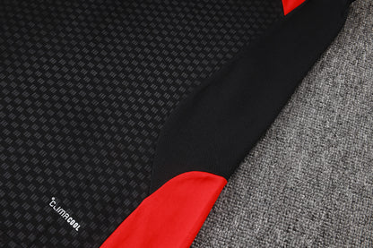 Manchester United 2627 Sleeveless Training Kit 2