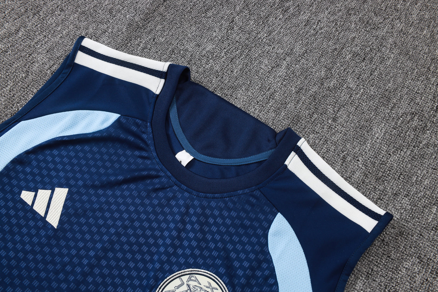 Ajax 2627 Sleeveless Training Kit 1