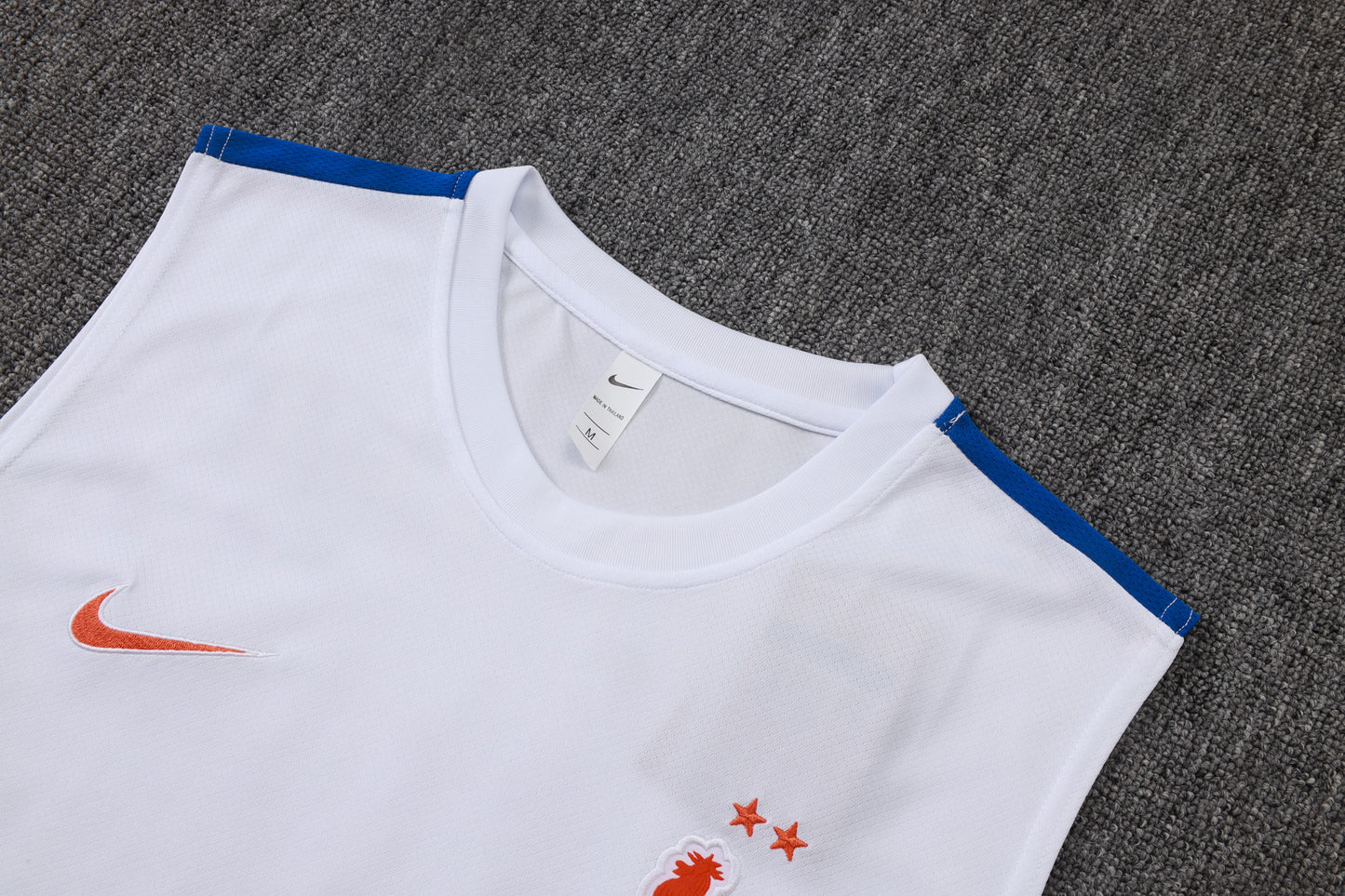 France 2627 Sleeveless Training Kit 1