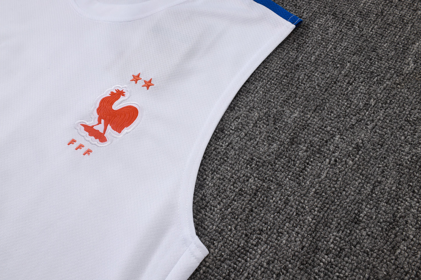 France 2627 Sleeveless Training Kit 1