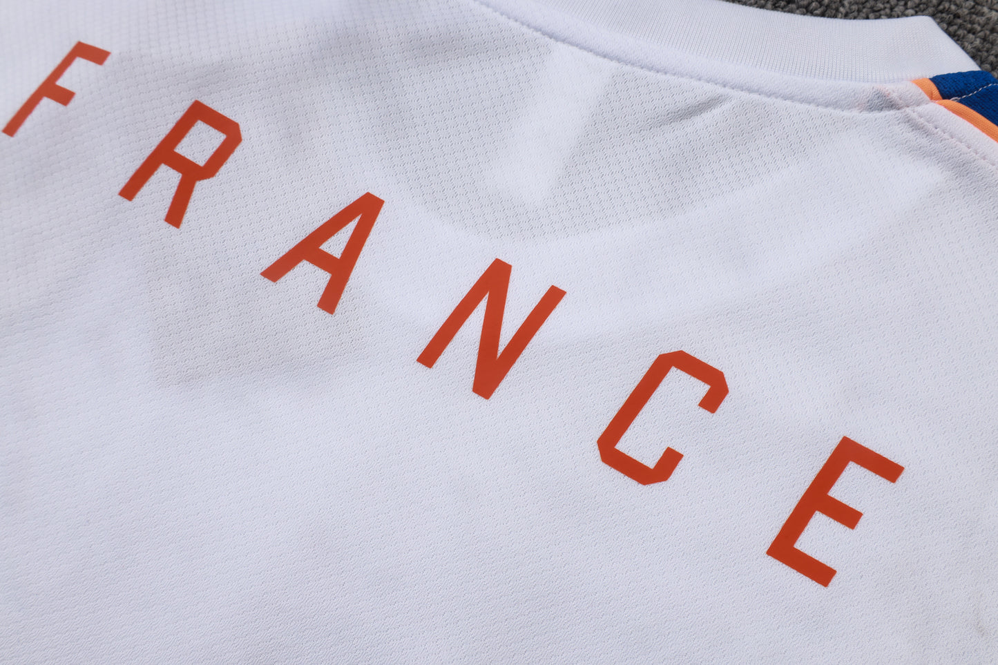France 2627 Sleeveless Training Kit 1