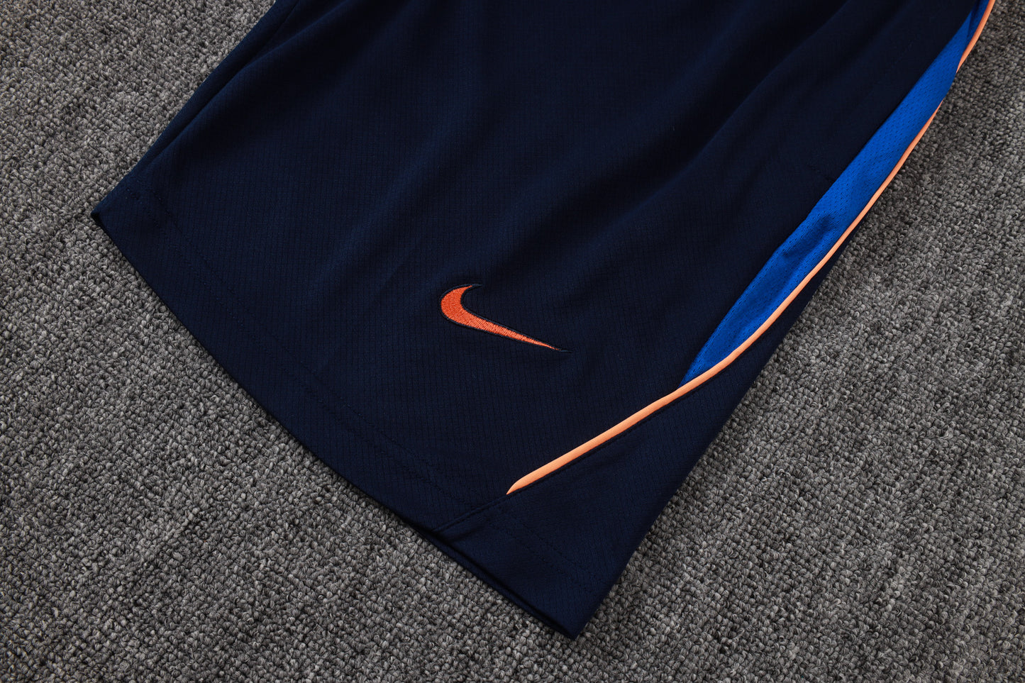 France 2627 Sleeveless Training Kit 1