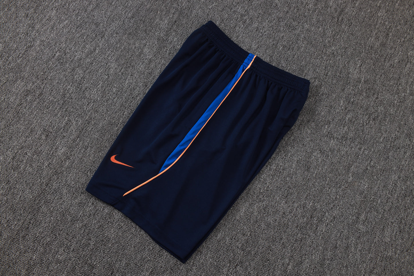 France 2627 Sleeveless Training Kit 1