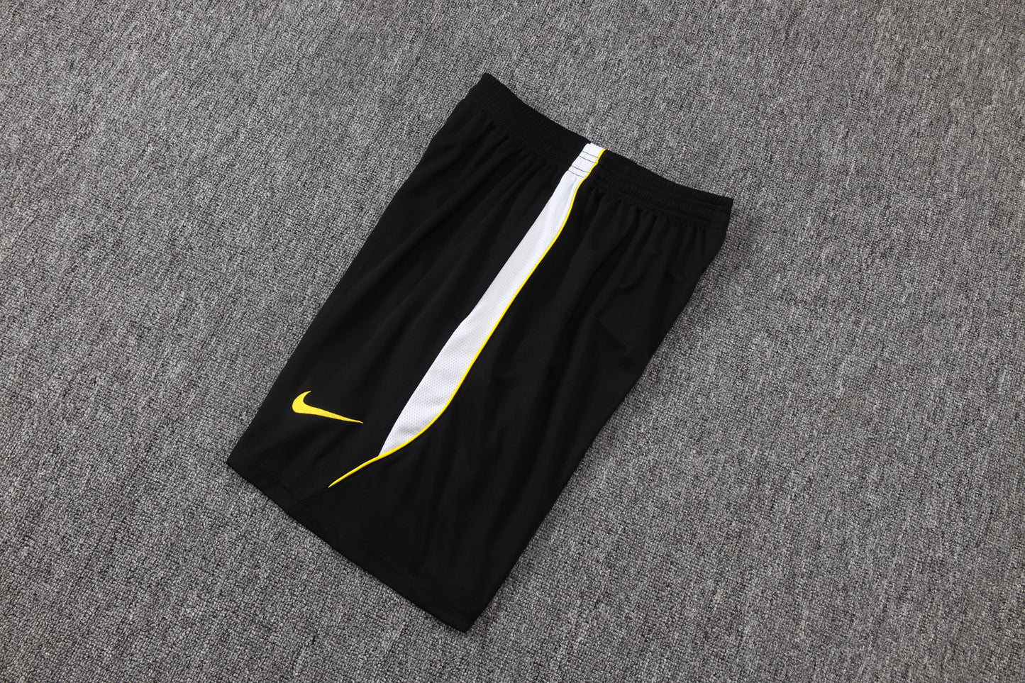 Chelsea 2627 Sleeveless Training Kit 1
