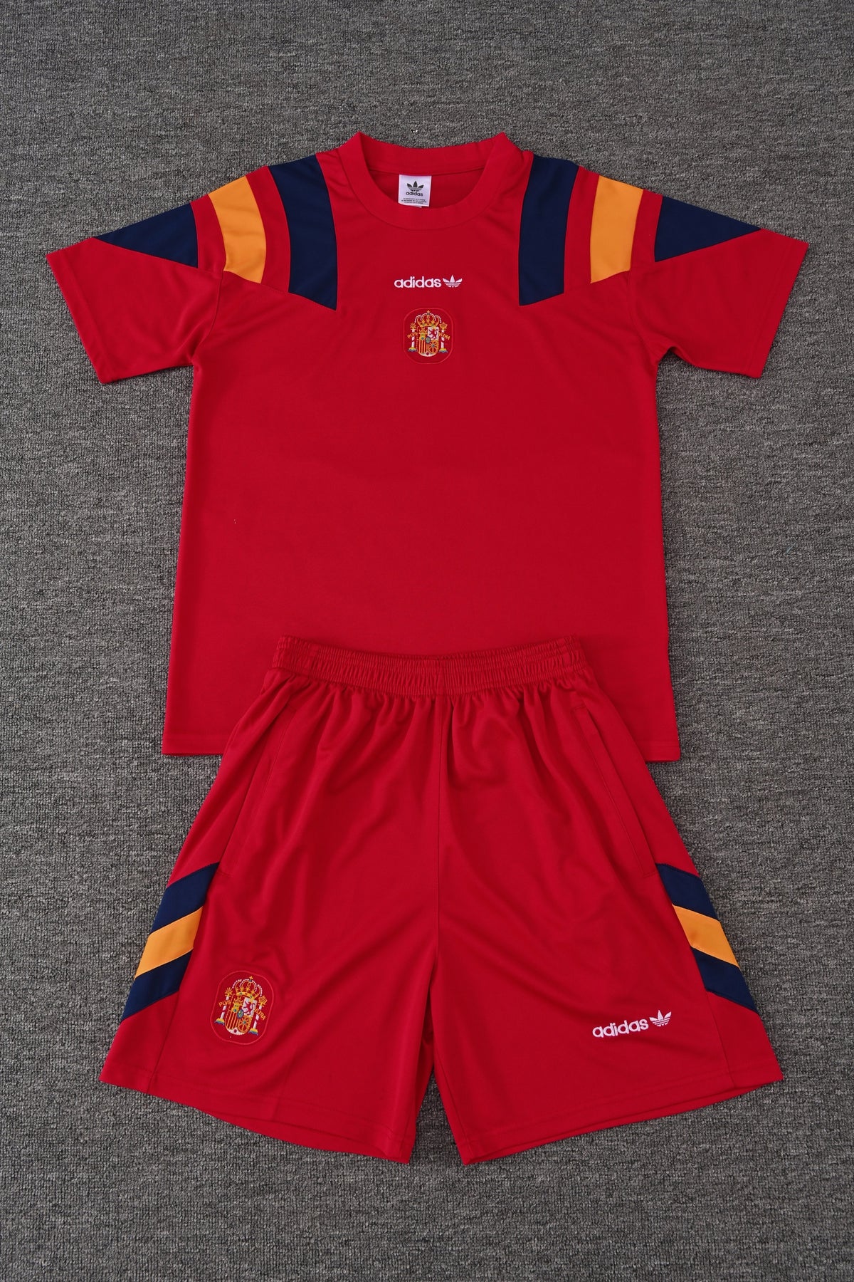 2627 Spain short sleeve Training Kit
