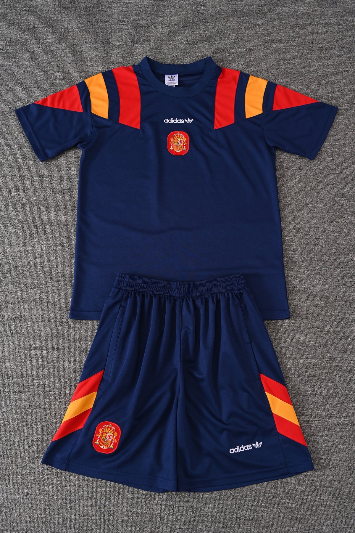 2627 Spain short sleeve Training Kit 2