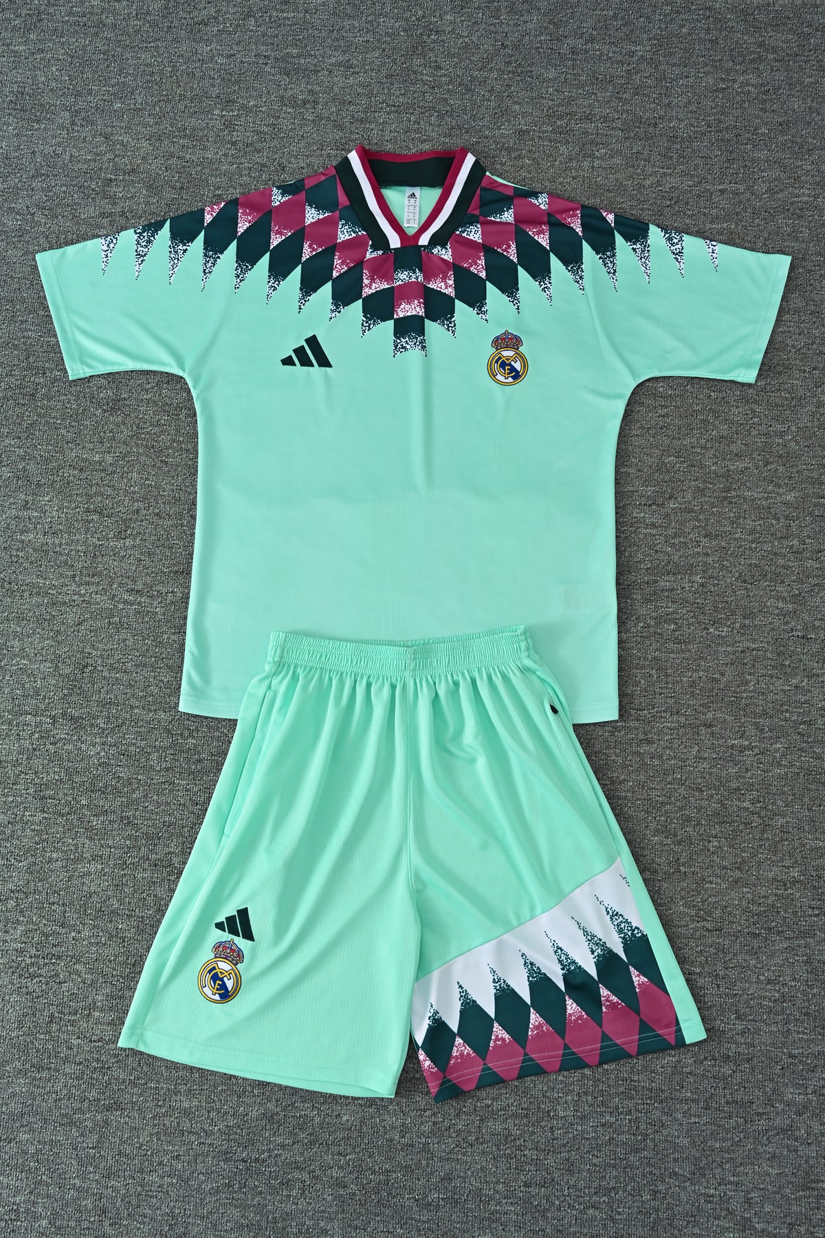 2627 Real Madrid retro short sleeve Training Kit