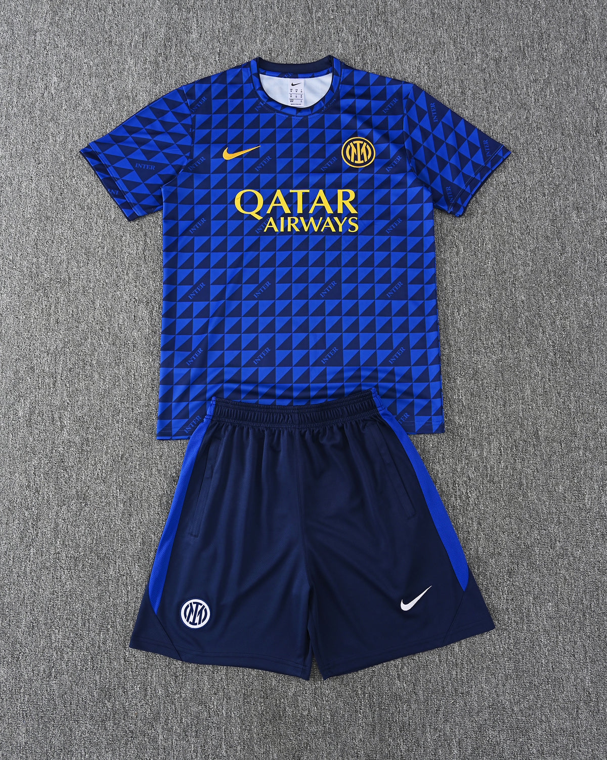 2627 Inter Milan short sleeve Training Kit 1