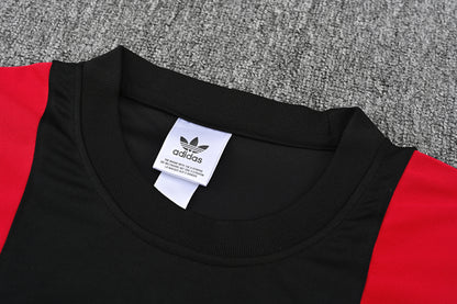 2627 Manchester United short sleeve Training Kit 1