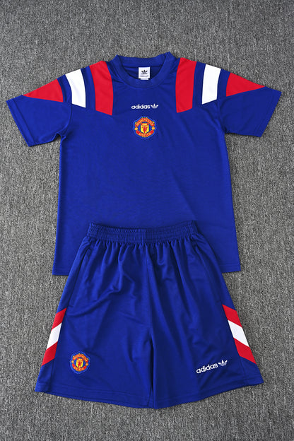 2627 Manchester United short sleeve Training Kit 2