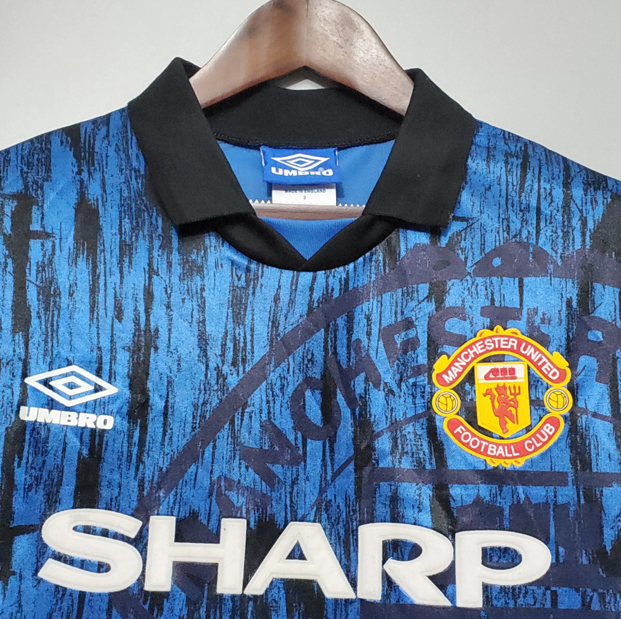 MANCHESTER UNITED 1992 - 1993 AWAY JERSEY