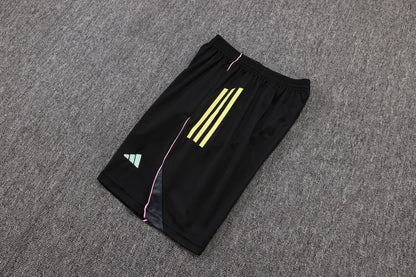 Juventus Sleeveless Training Kit -  Black/Pastel