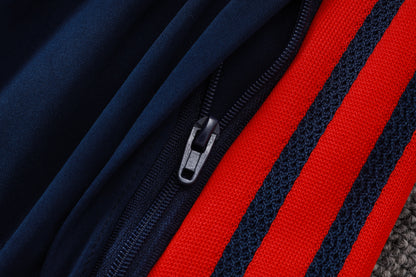 Bayern 2627 Sleeveless Training Kit