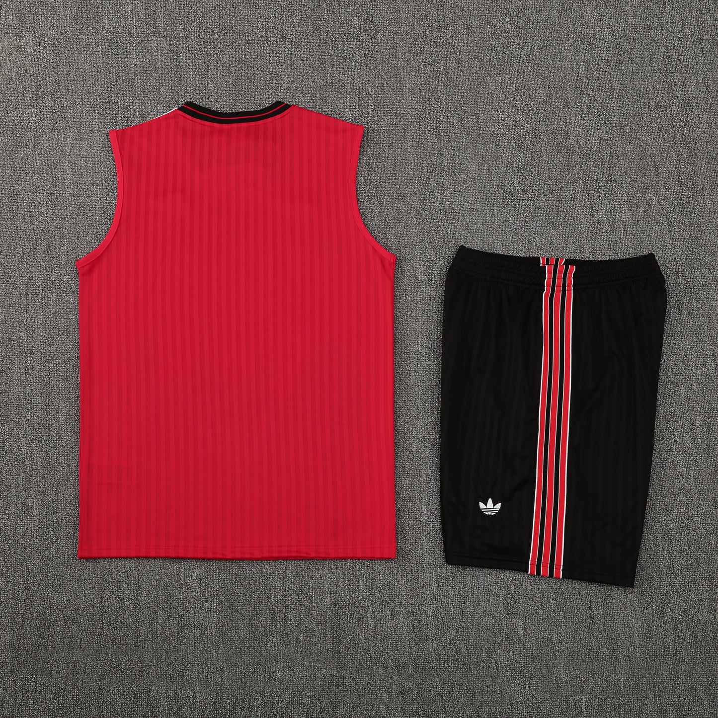 Flamenco  Sleeveless Training Kit