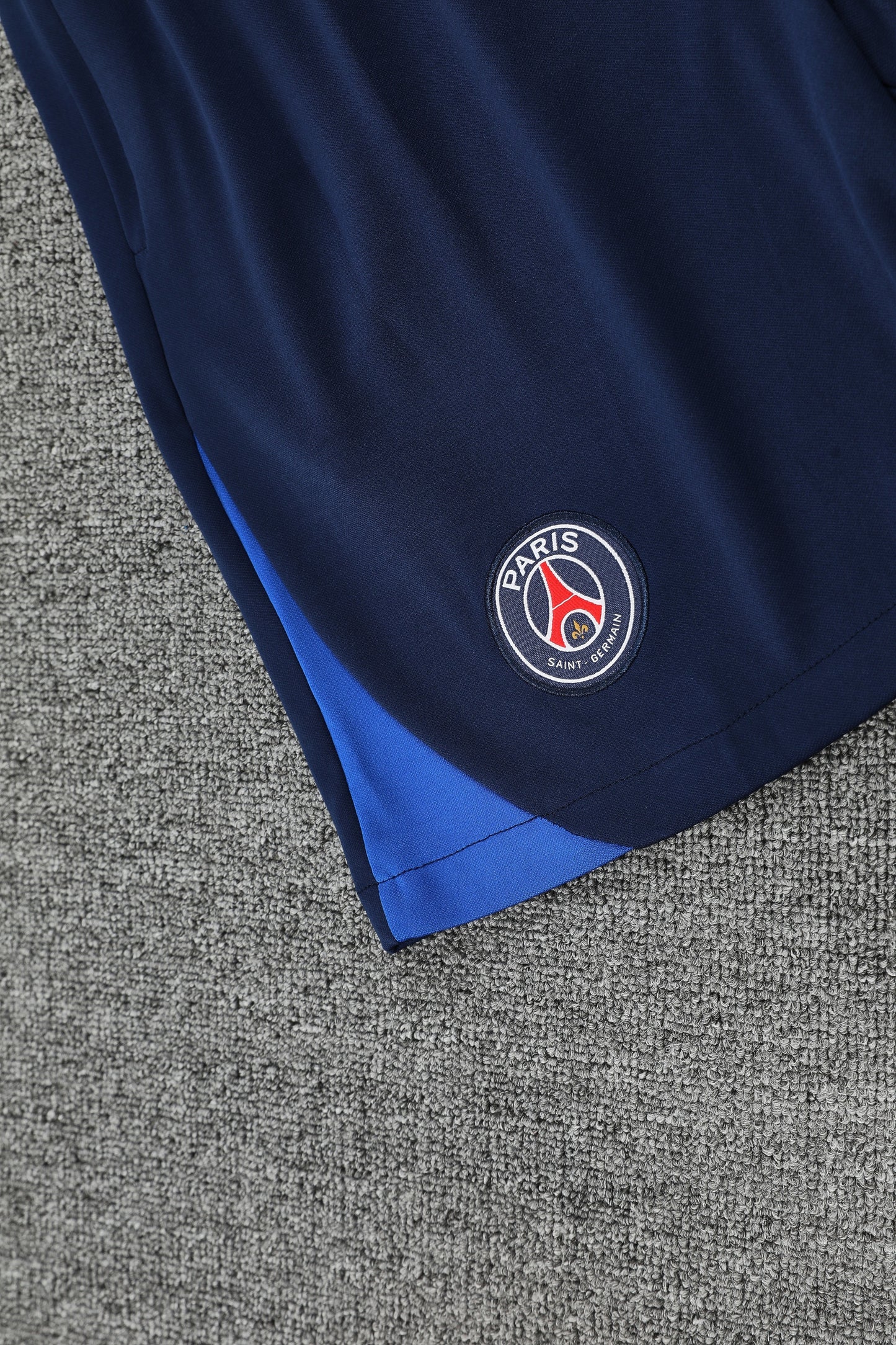 Paris Sleeveless Training Kit blue+red