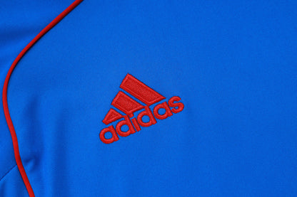 Manchester United  Sleeveless Training Kit retro style