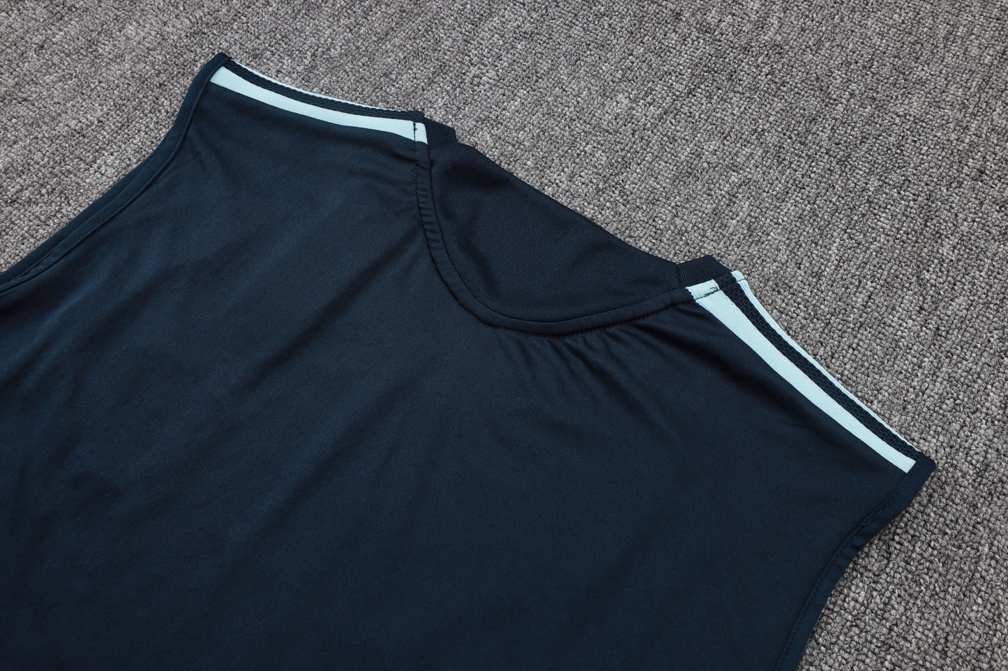 Argentina Sleeveless Training Kit  Bao Lian