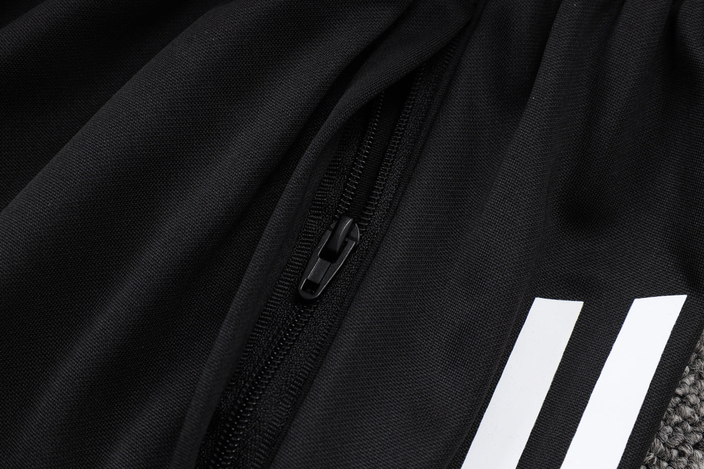 Liverpool Sleeveless Training Kit green