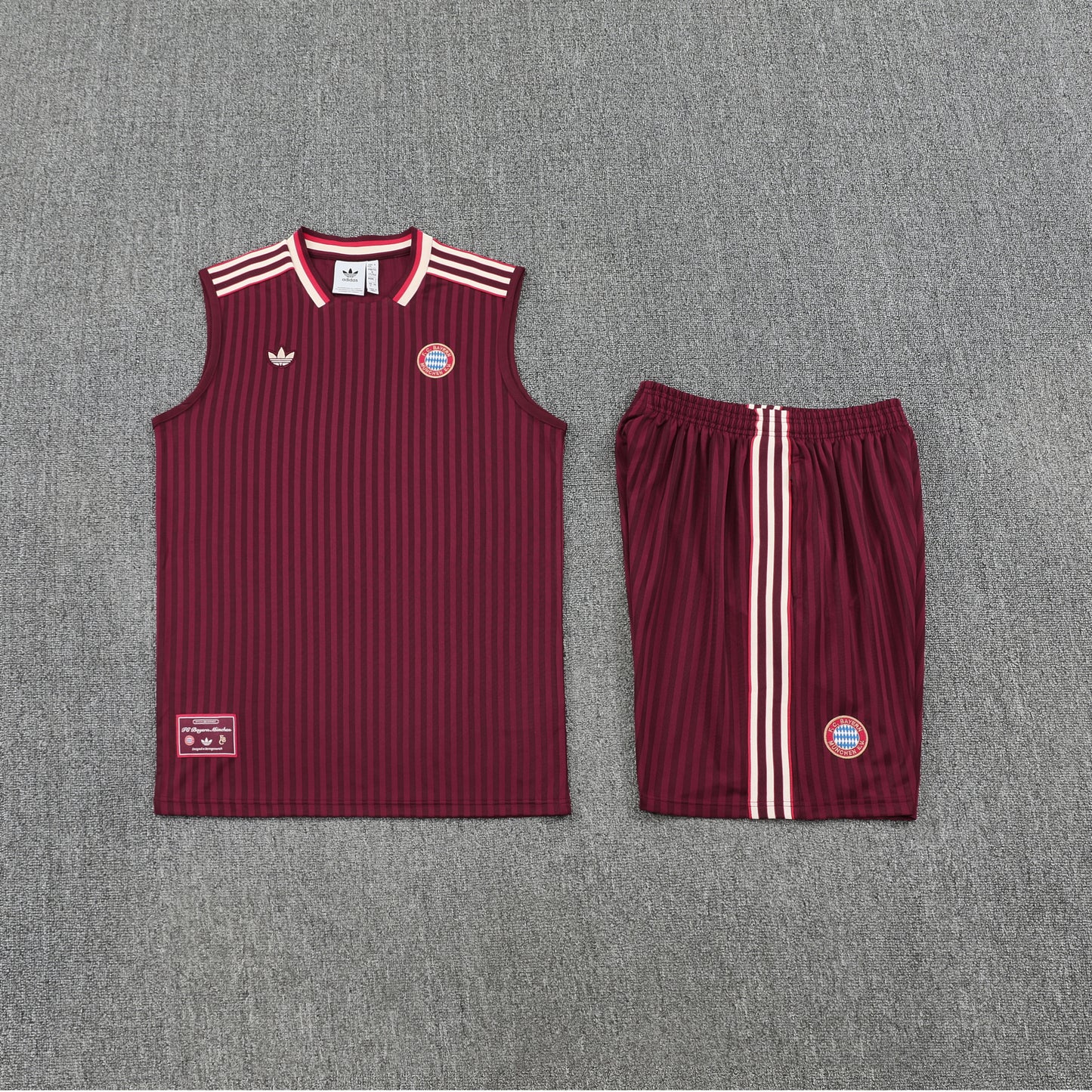 Bayern Sleeveless Training Kit burgundy