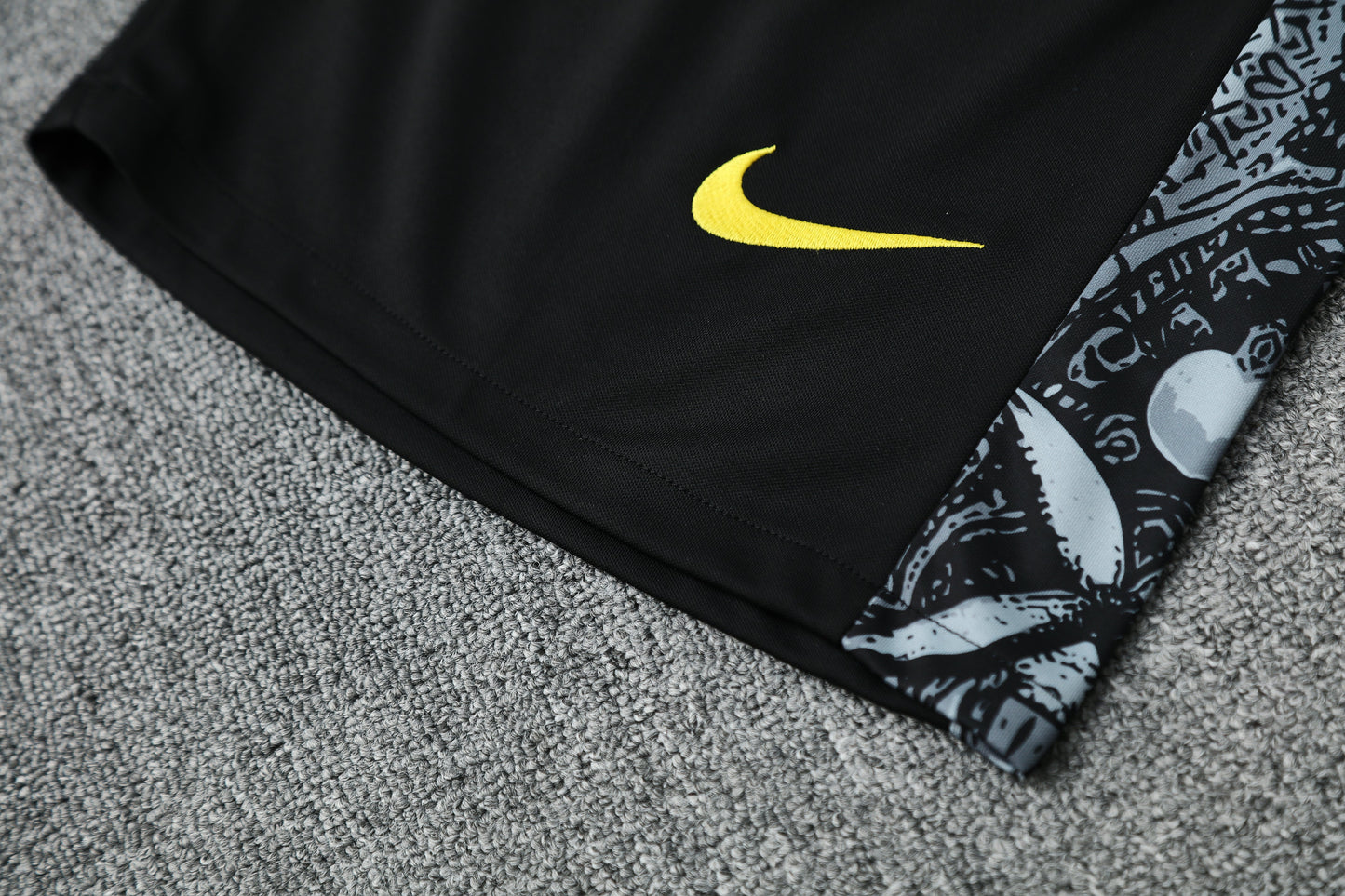 Brazil Sleeveless Training Kit - 'Christ The Redeemer'