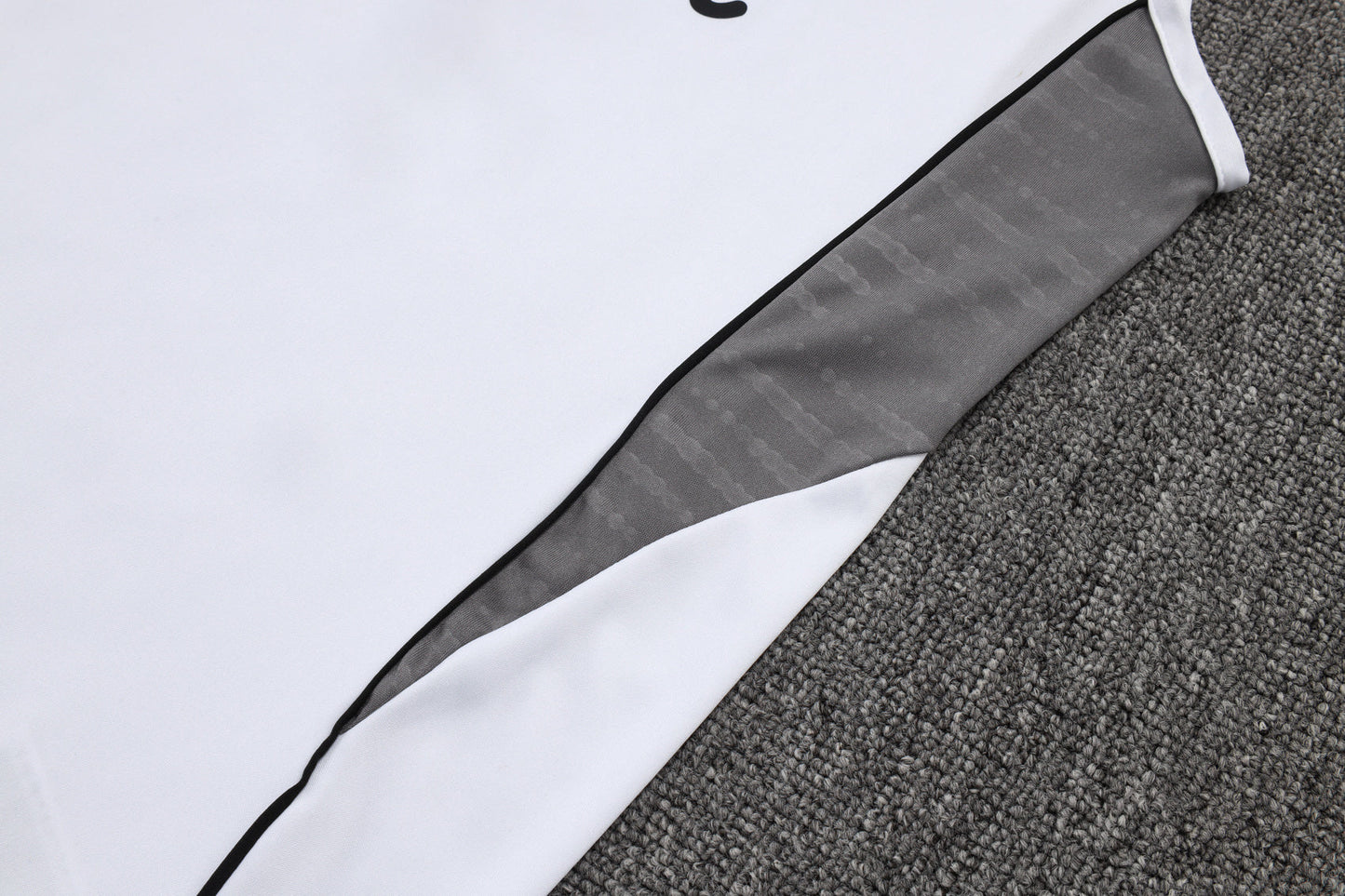 Inter Miami Sleeveless Training Kit - White/Grey/Black