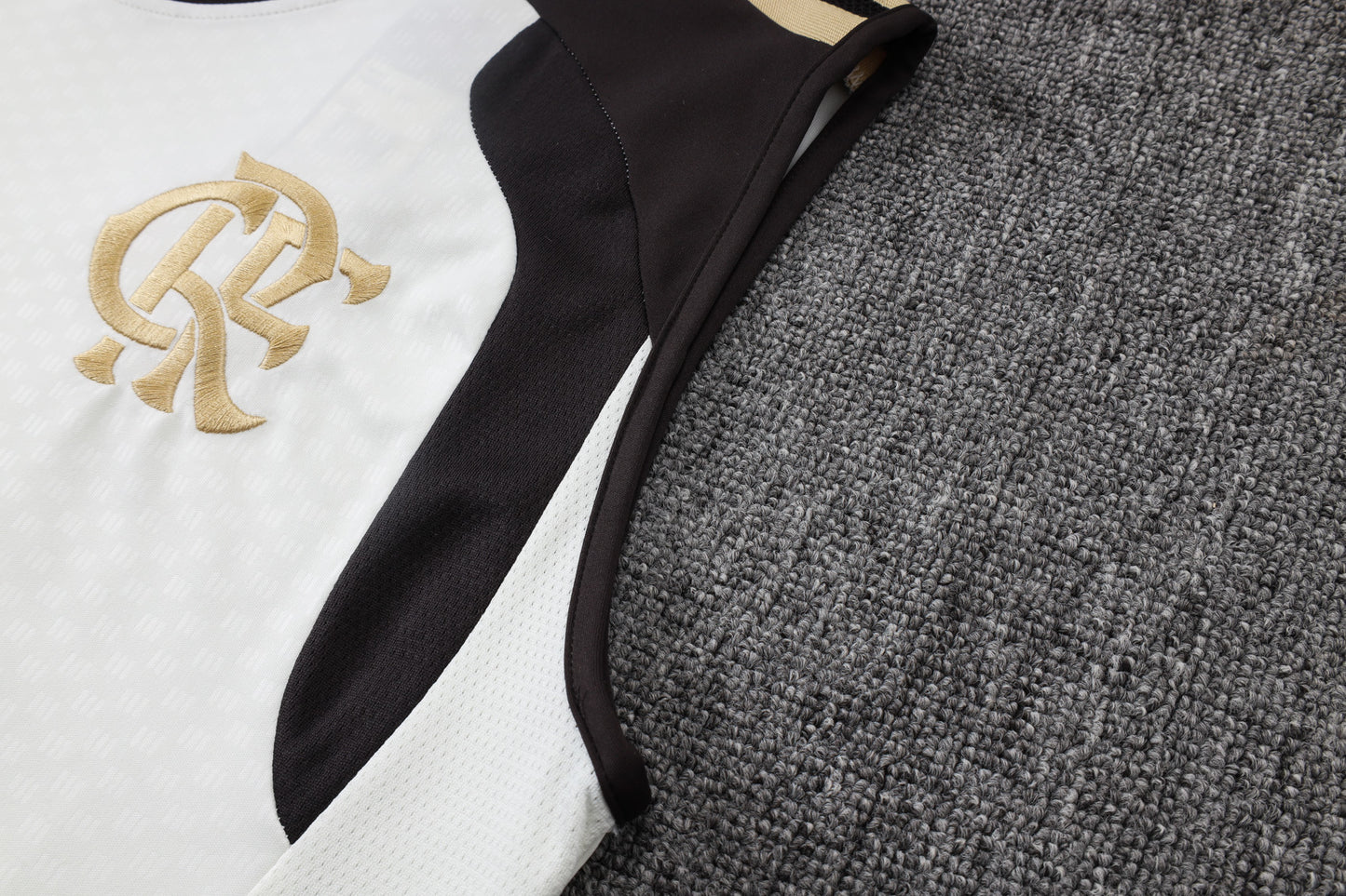 Flamenco  Sleeveless Training Kit Beige